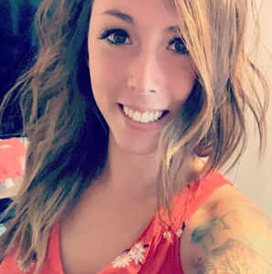 Meet your Posher, Krystal